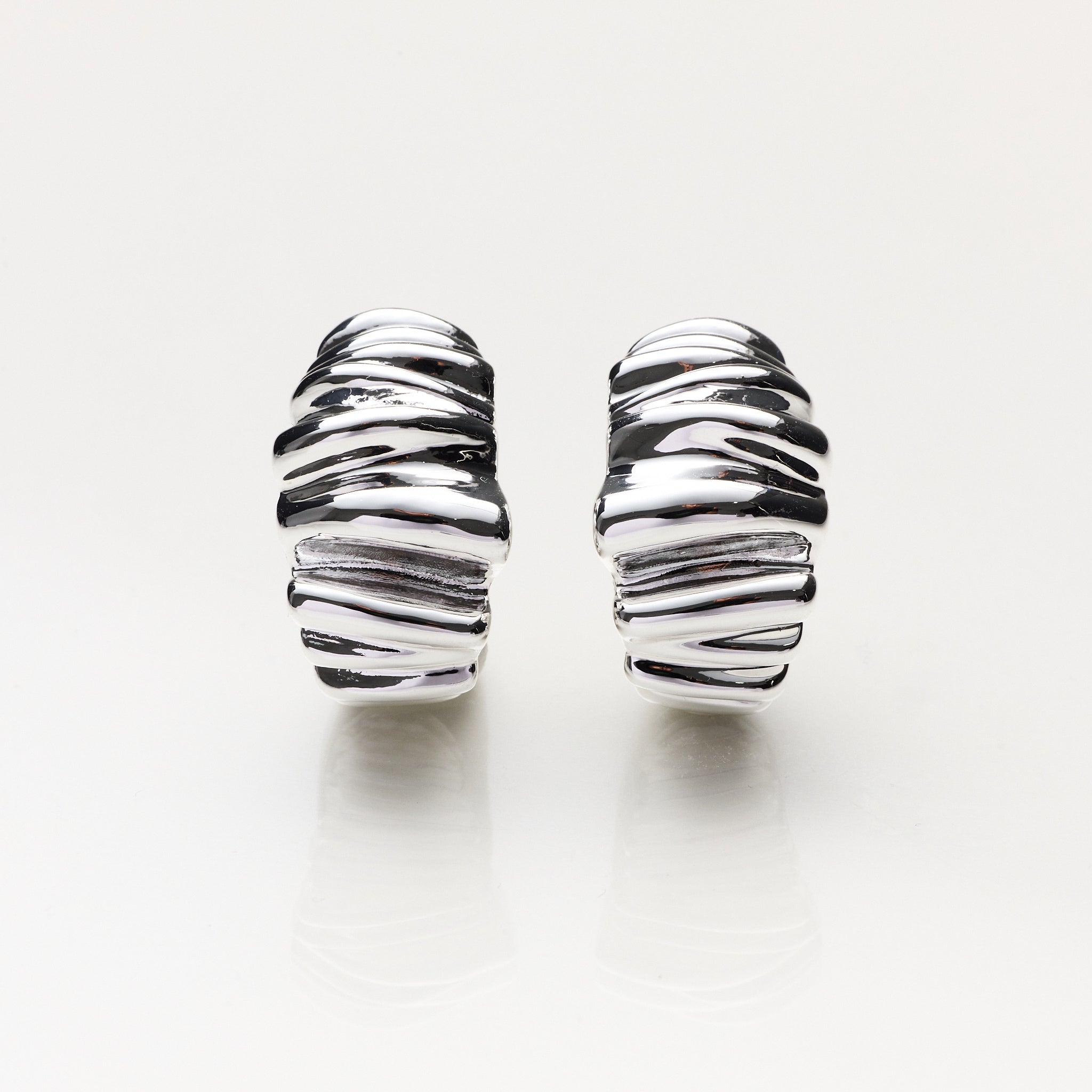 Lara & Ela | Brave Girl Silver Earrings - Lara & Ela