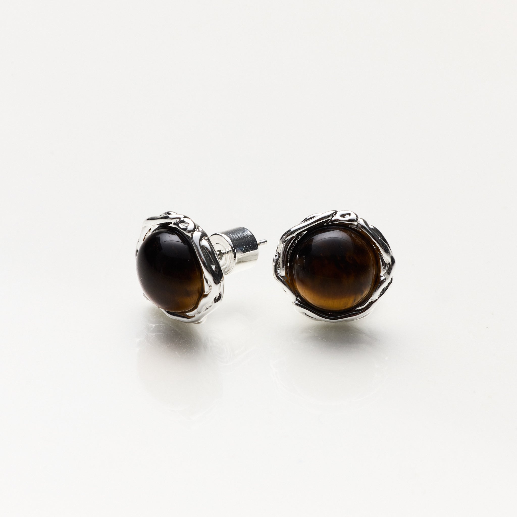 Lara & Ela | Cat And Heath Silver Earrings - Lara & Ela