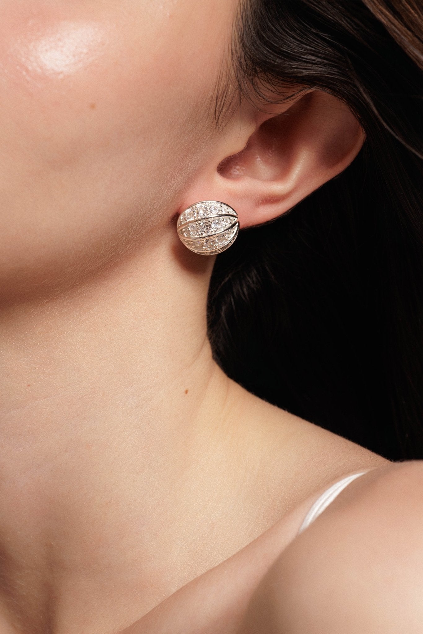 Lara & Ela | Chi Earrings - Lara & Ela