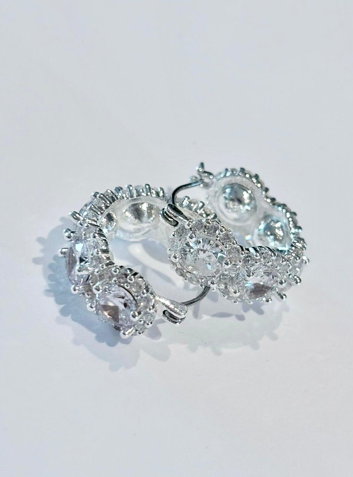Lara & Ela | Crown Earrings - Lara & Ela