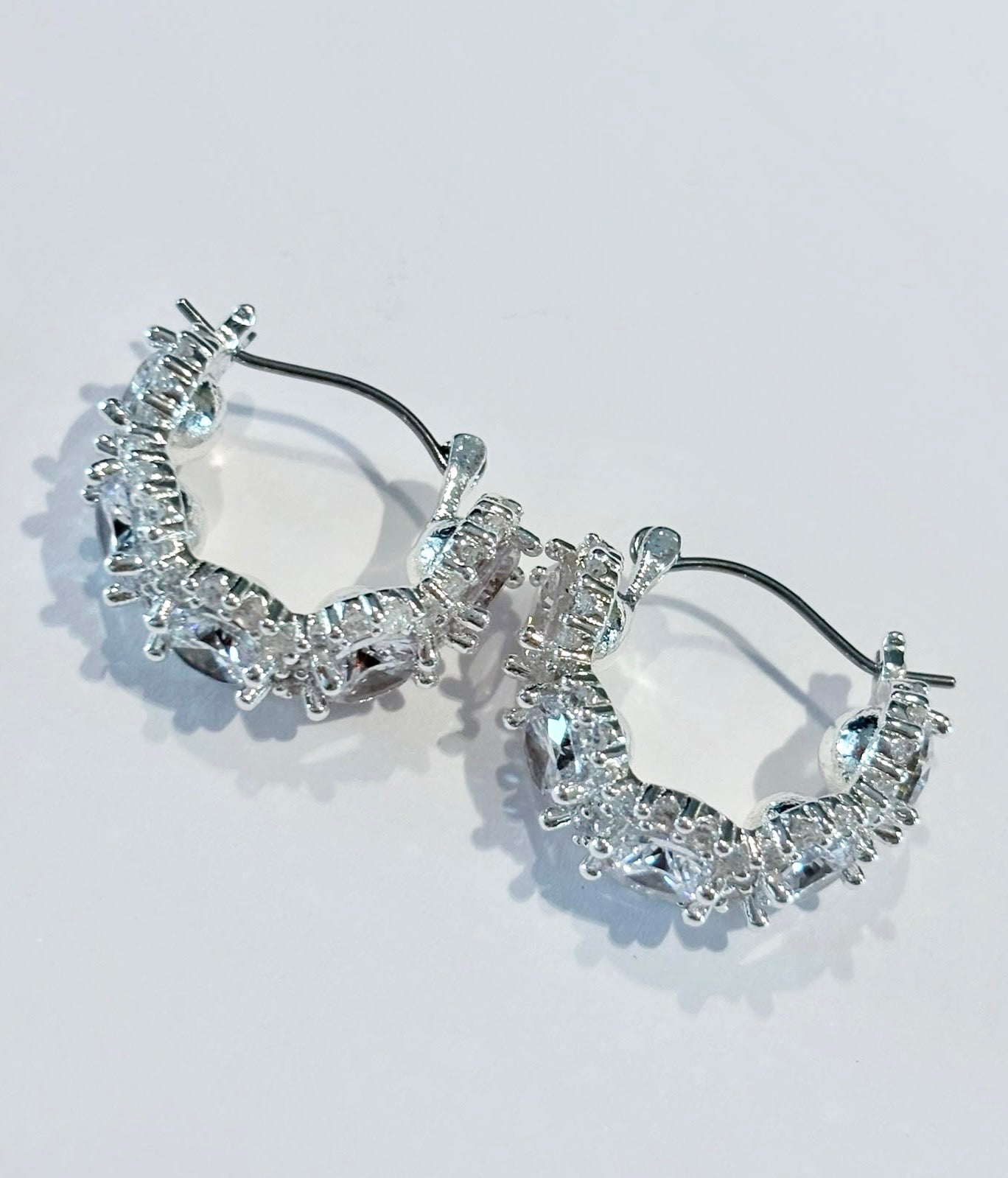 Lara & Ela | Crown Earrings - Lara & Ela