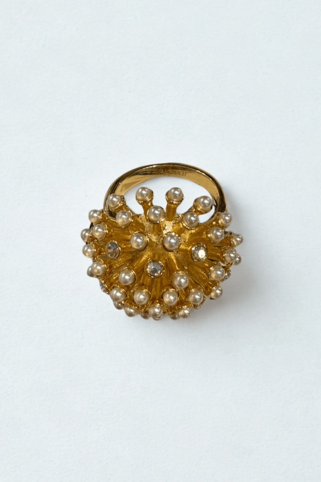 Lara & Ela | Six Seven Ring - Lara & Ela