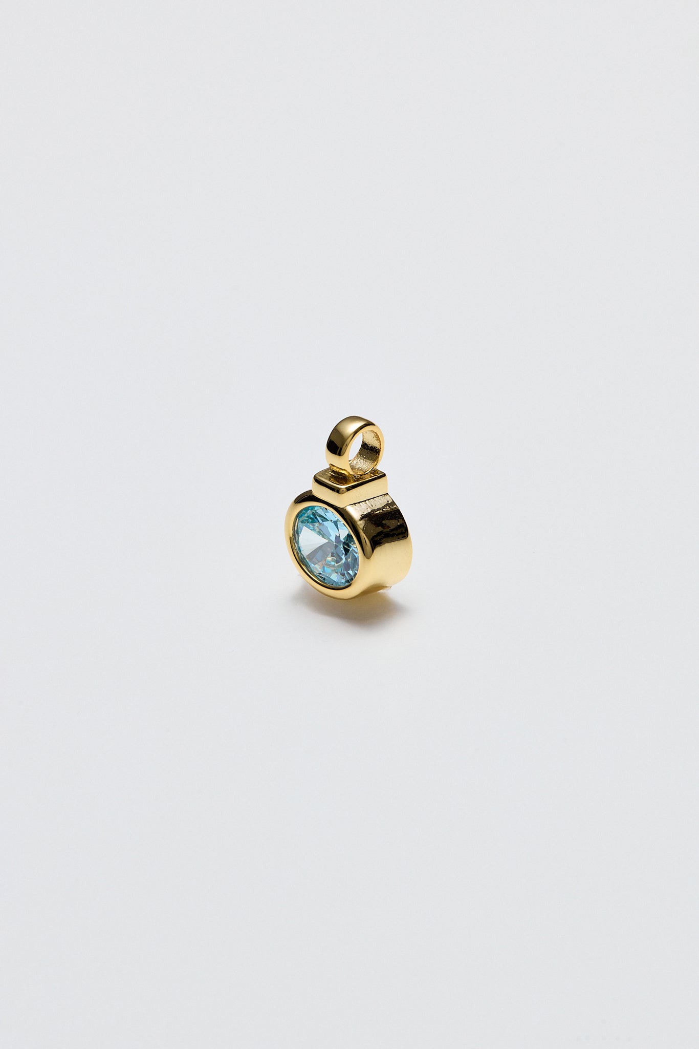 Lara & Ela | East - West Bezel Birthstone Pendant - Lara & Ela