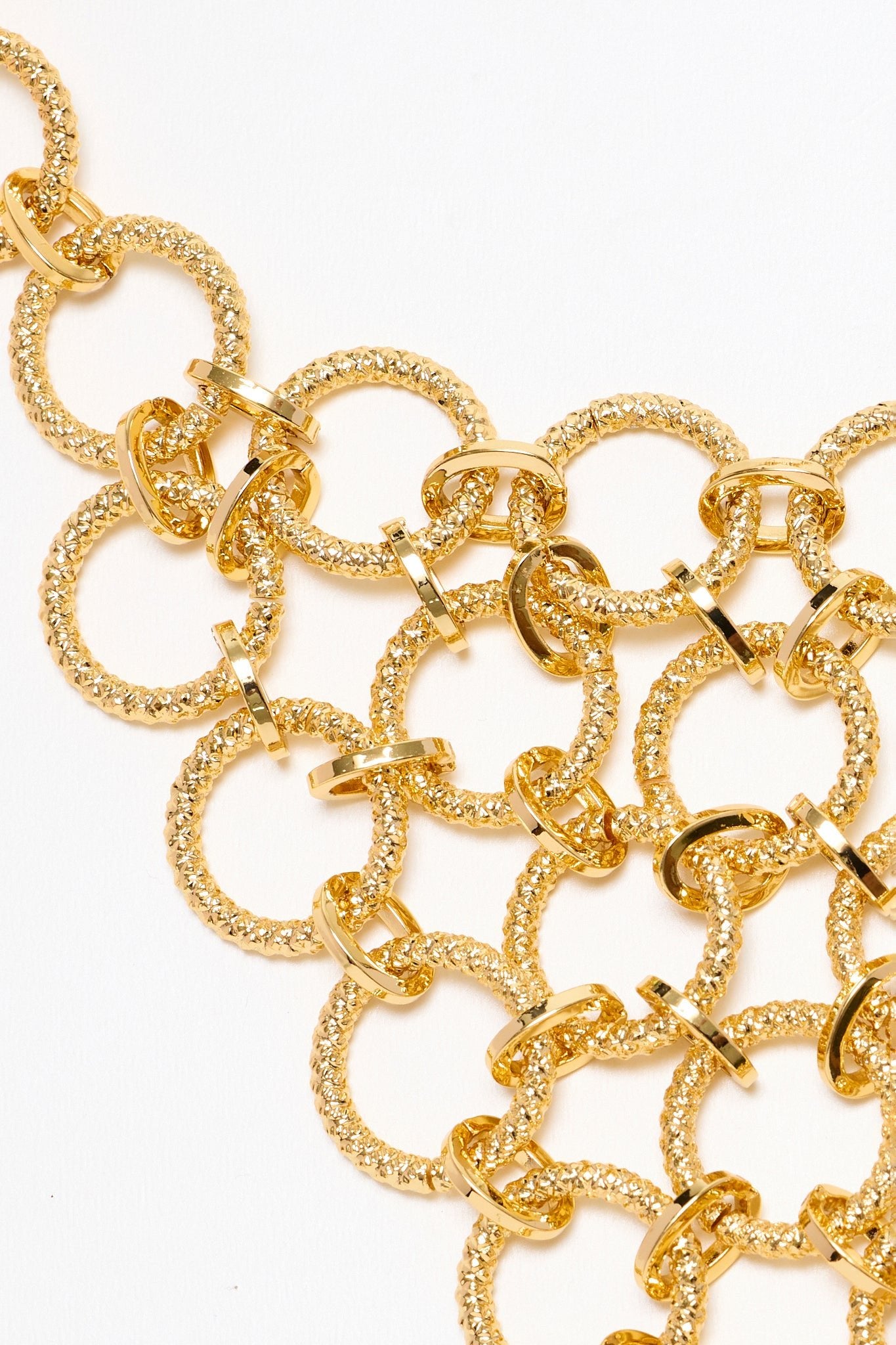 Lara & Ela | Elizabeth Gold Necklace - Lara & Ela