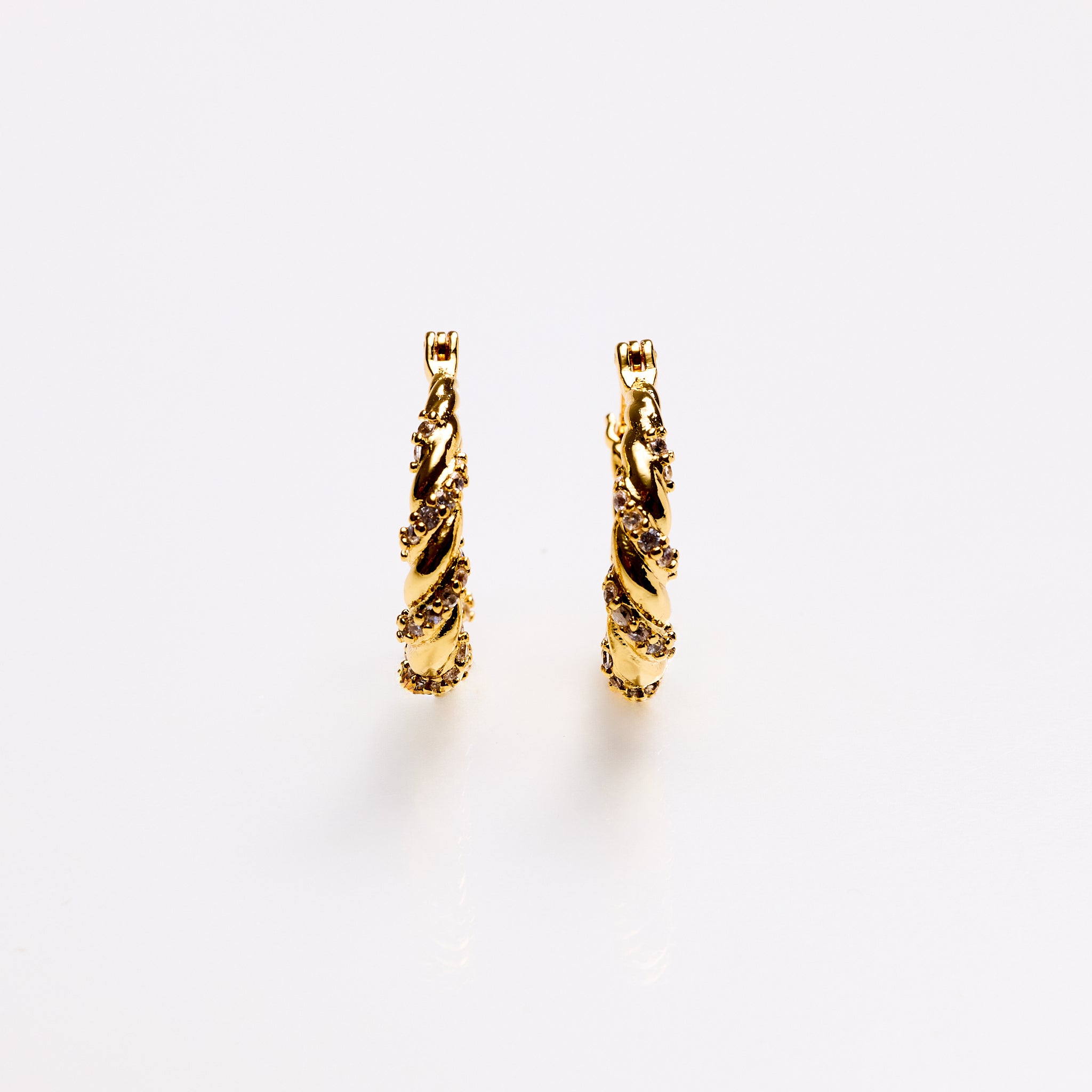 Lara & Ela I Endless Love Gold Earrings - Lara & Ela