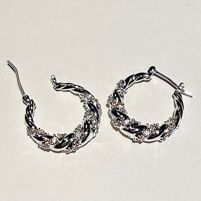 Lara & Ela I Endless Love Silver Earrings