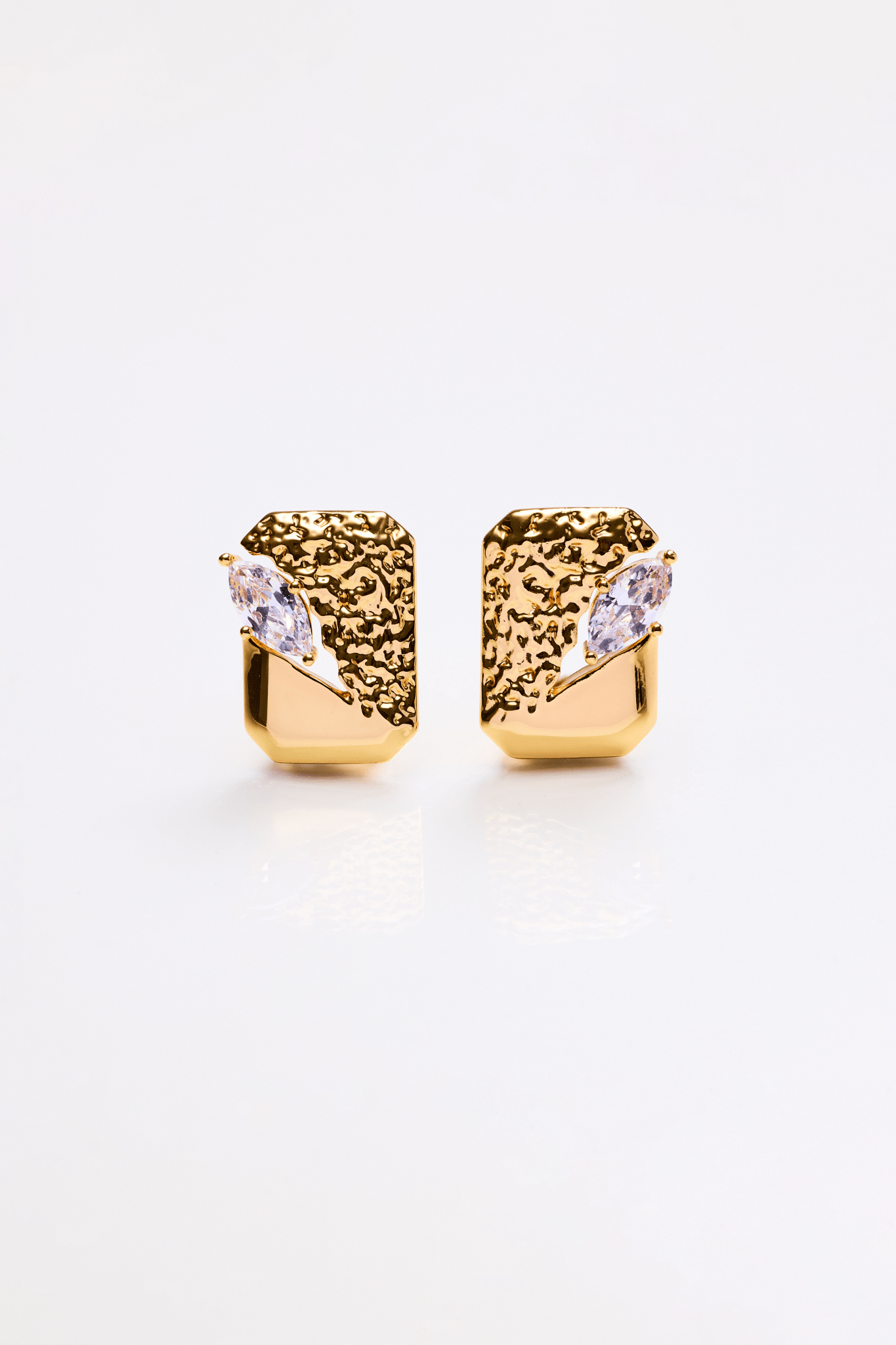 Lara & Ela | Gaia Gold Earrings - Lara & Ela