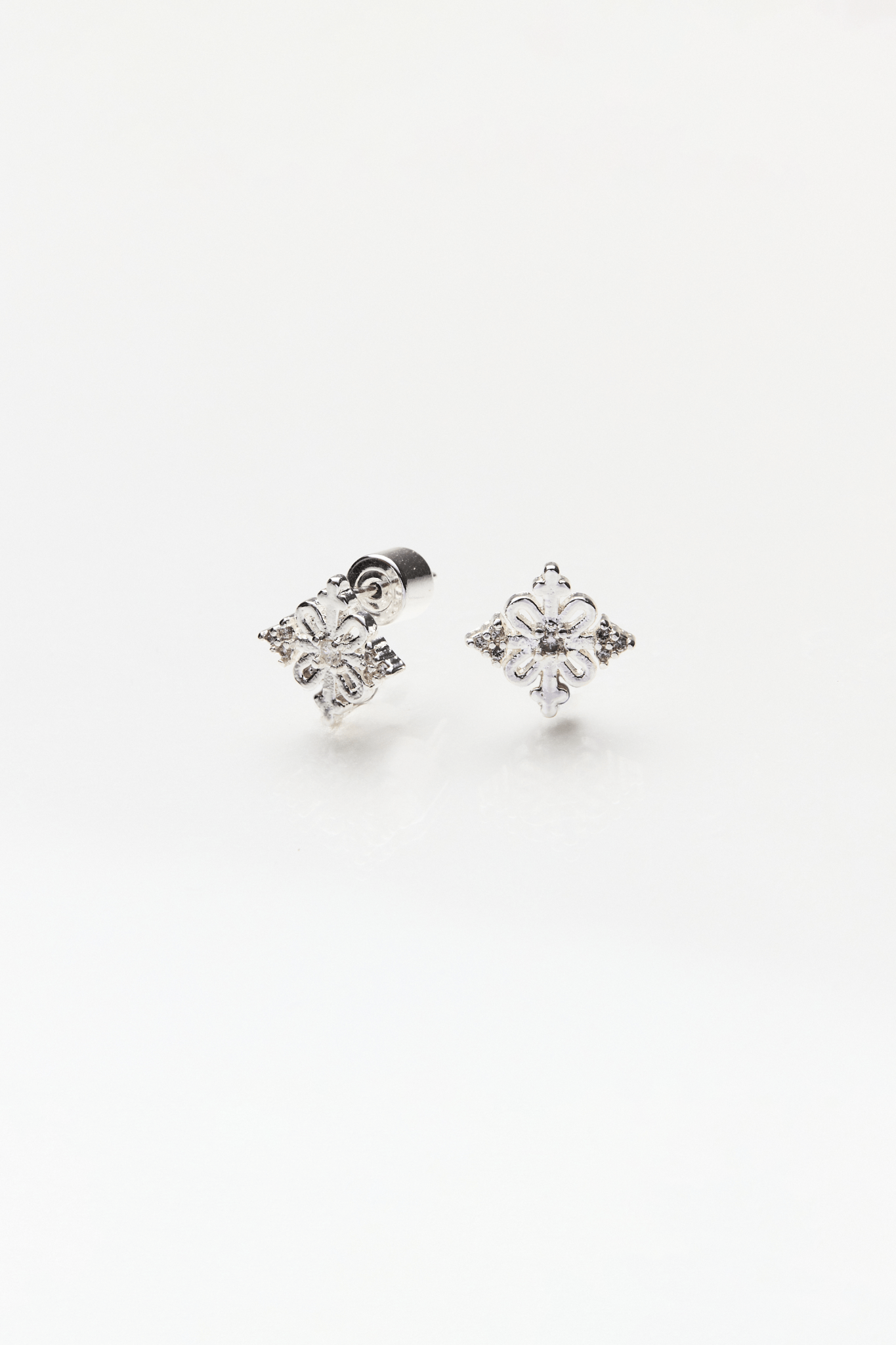 Lara & Ela | Georgina Earrings - Lara & Ela