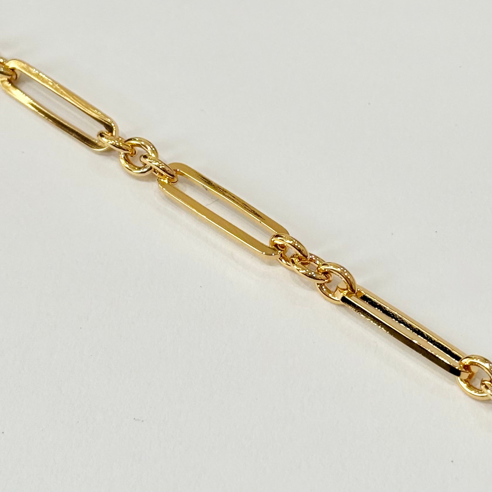 Lara & Ela | Harmony Gold Necklace - Lara & Ela
