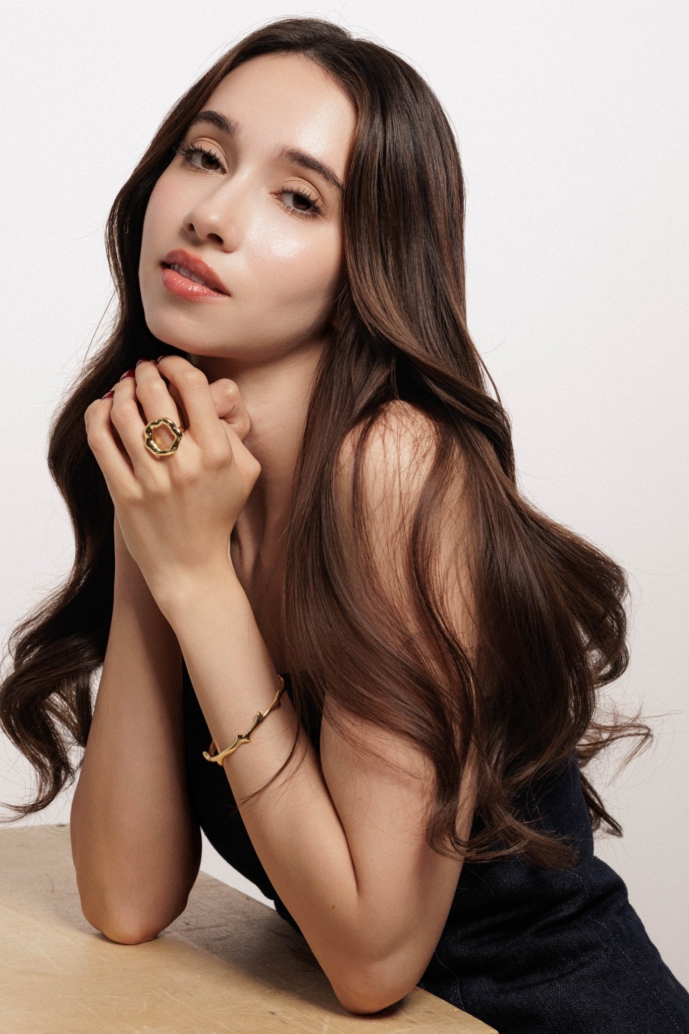 Lara & Ela | Head Over Heels Bangle - Lara & Ela