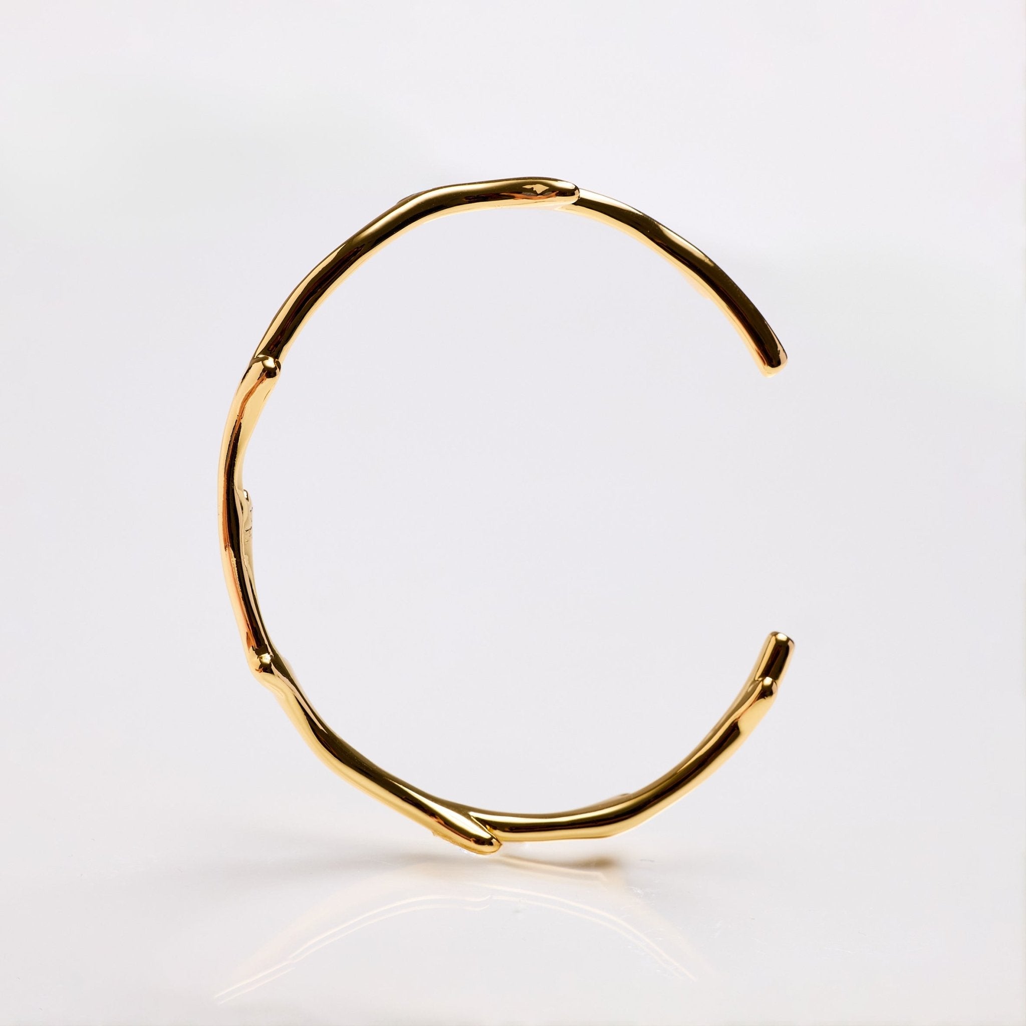 Lara & Ela | Head Over Heels Gold Bangle - Lara & Ela
