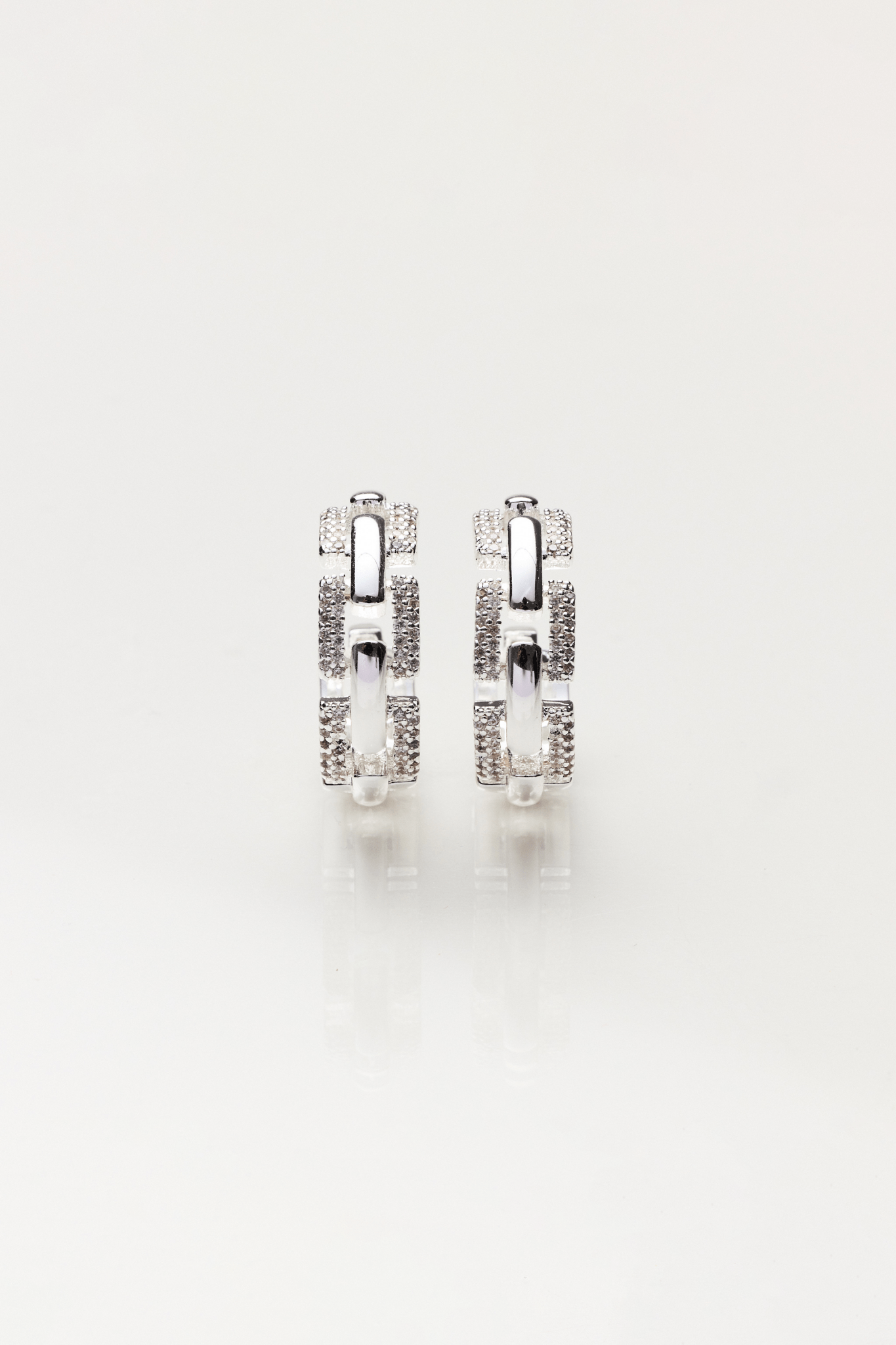 Lara & Ela | Hear Me Roar Earrings - Lara & Ela