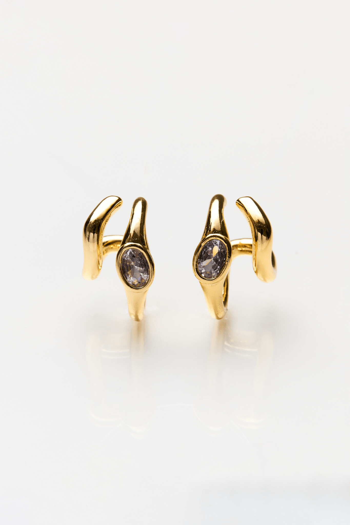 Lara & Ela I Hugs Earrings - Lara & Ela