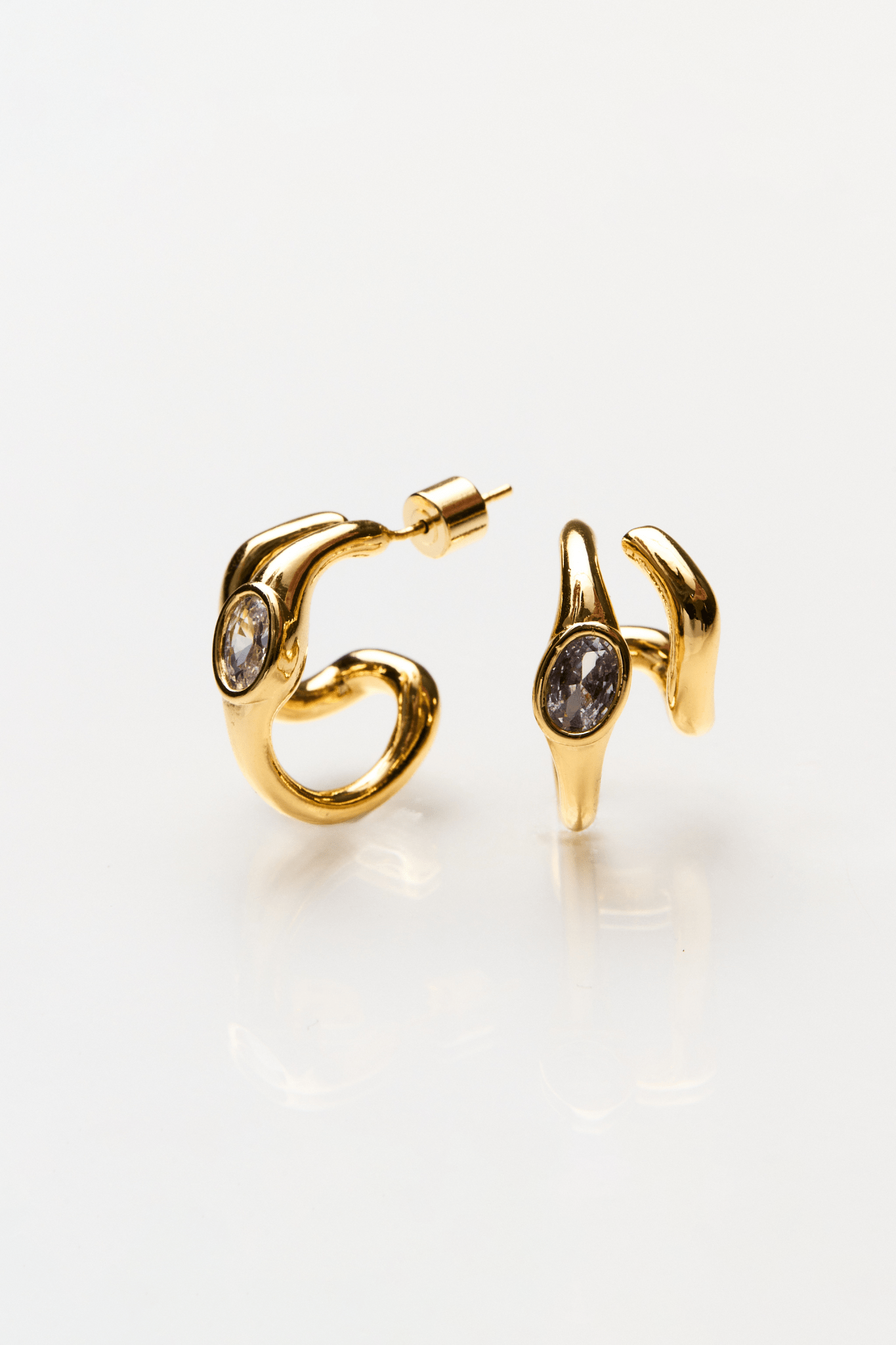 Lara & Ela I Hugs Earrings - Lara & Ela