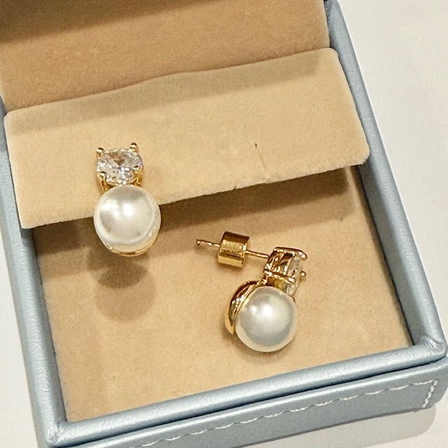 Lara & Ela | Dancing In The Rain Gold Earrings - Lara & Ela