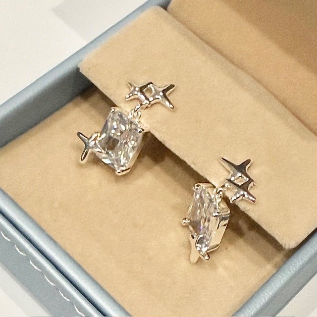 Lara & Ela | Iota Silver Earrings - Lara & Ela