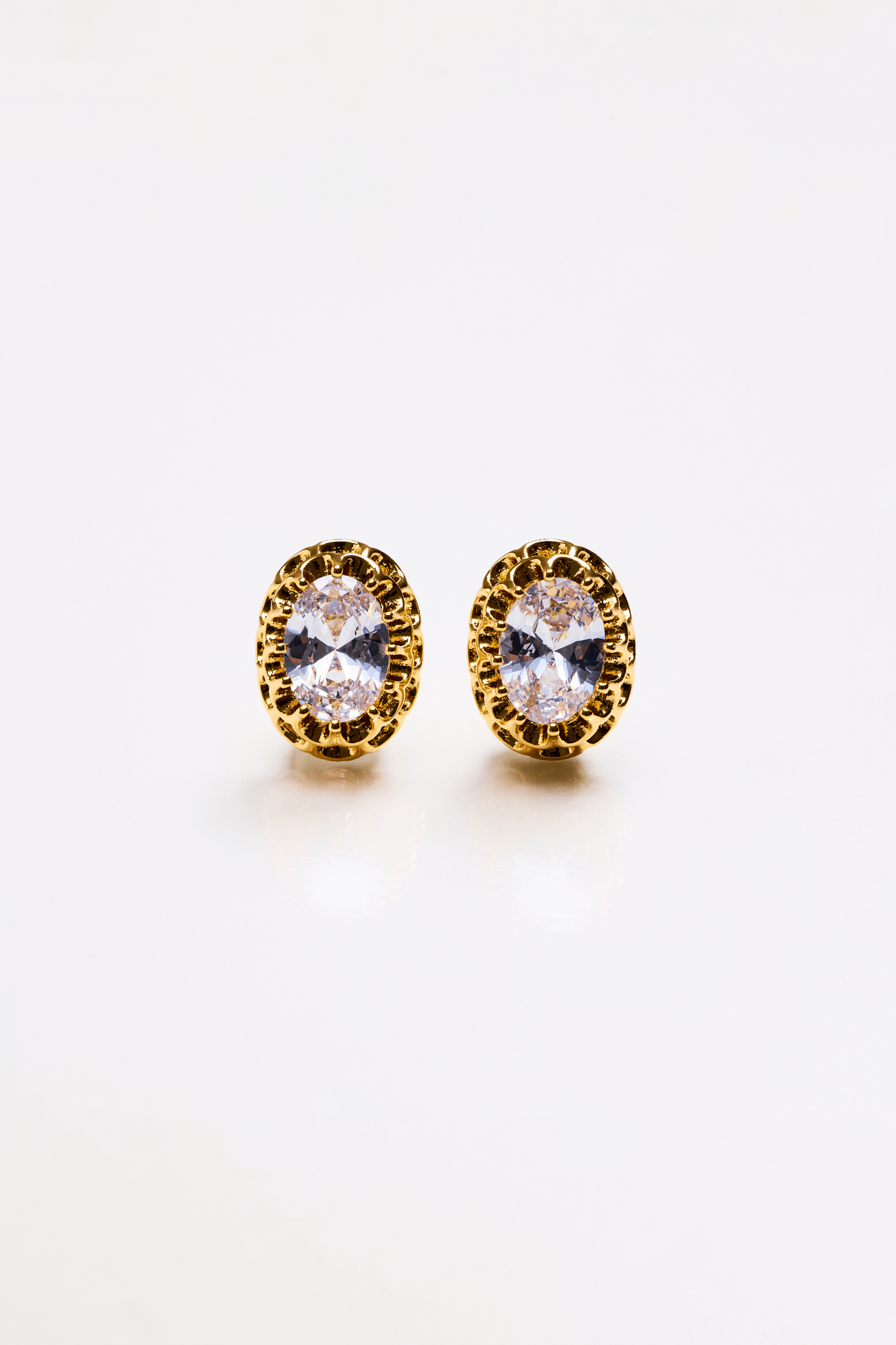 Lara & Ela | Kate Gold Earrings - Lara & Ela