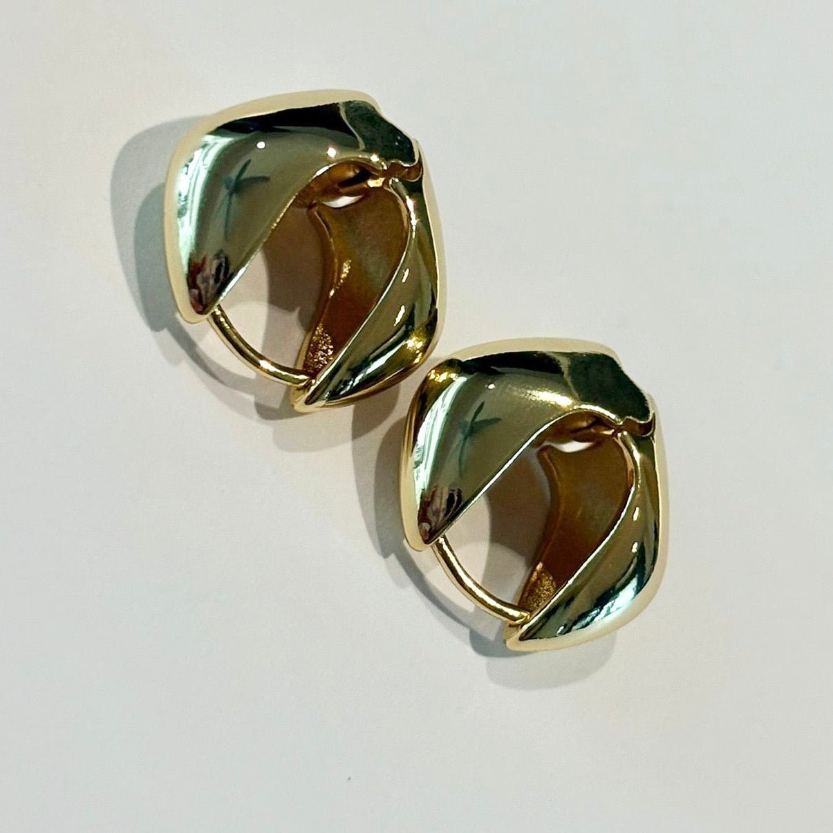 Lara & Ela | Late Checkout Earrings - Lara & Ela