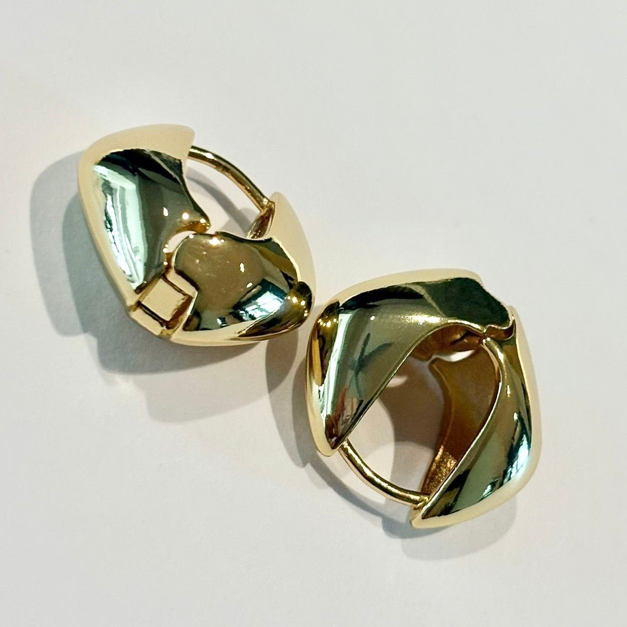 Lara & Ela | Late Checkout Earrings - Lara & Ela