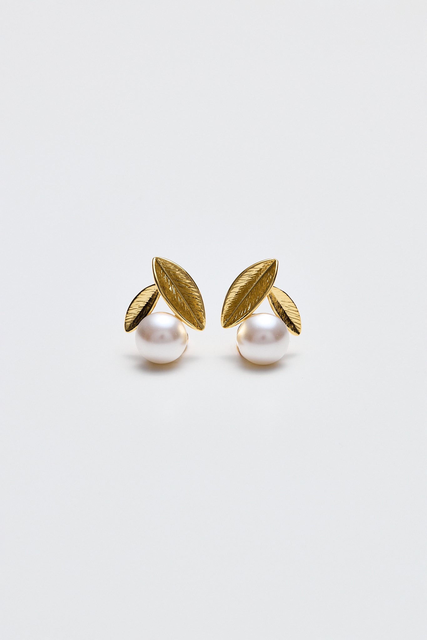 Lara & Ela | Leaves Of Grass Earrings - Lara & Ela