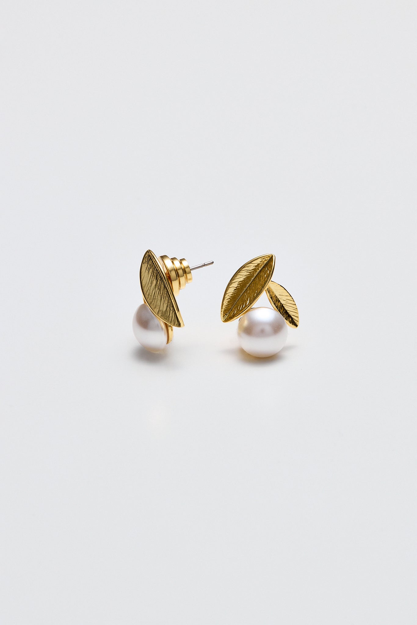 Lara & Ela | Leaves Of Grass Earrings - Lara & Ela