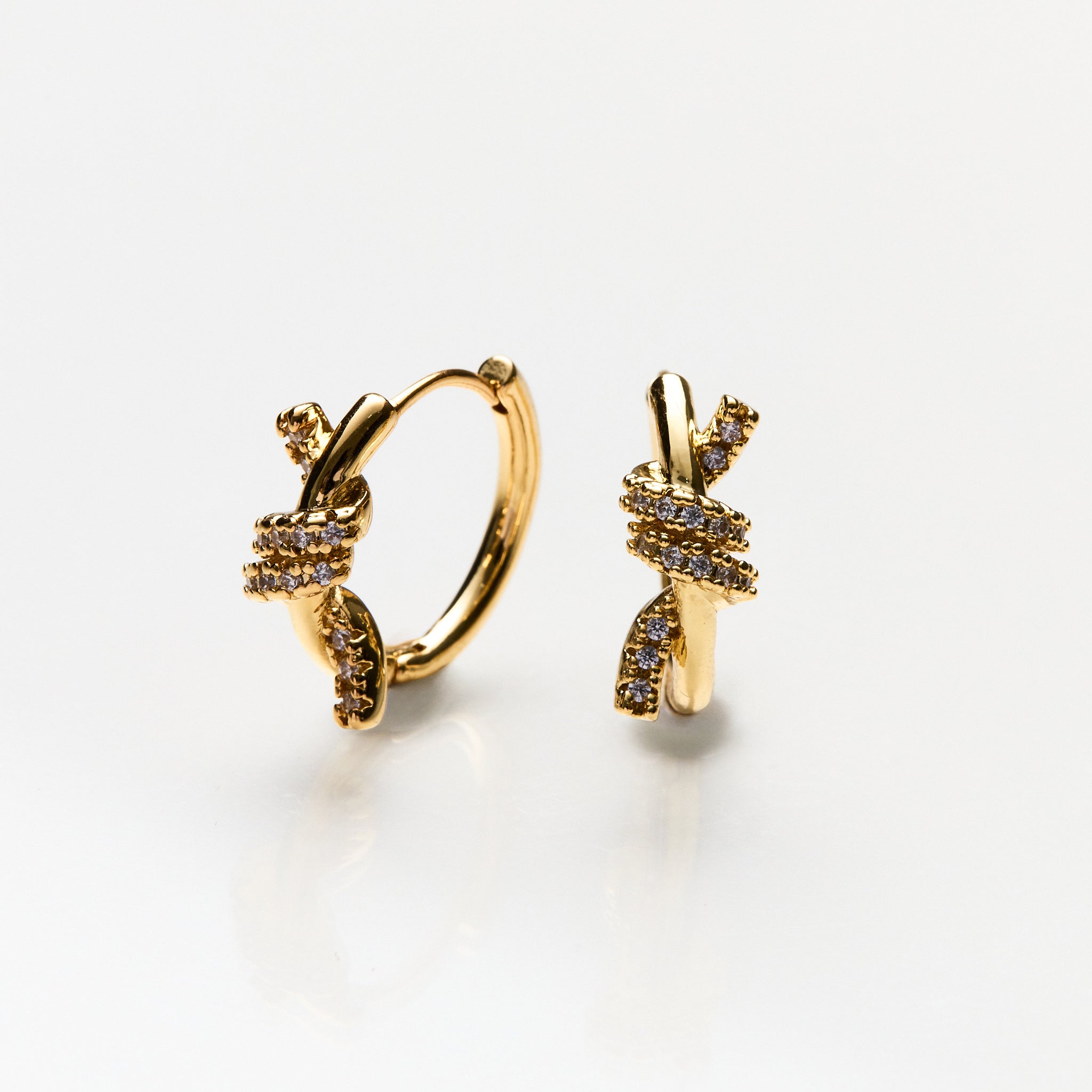 Lara & Ela I Let's Tango Gold Earrings - Lara & Ela