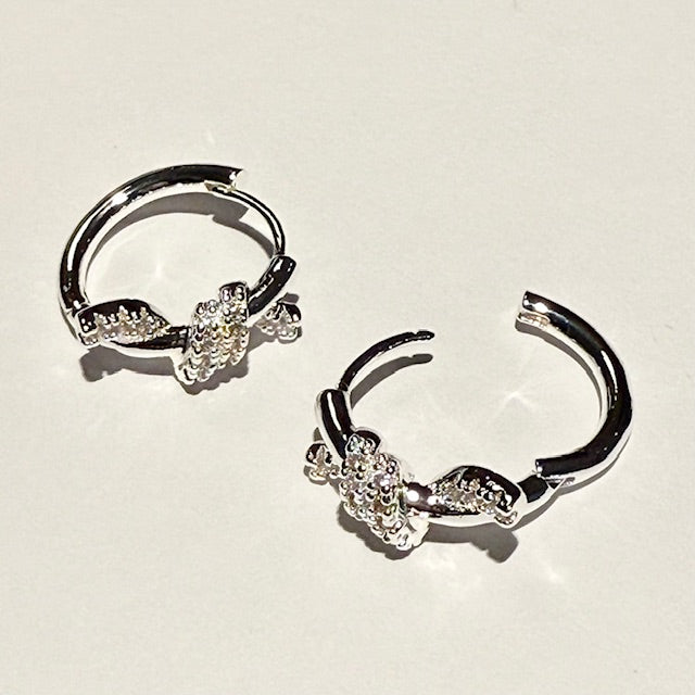 Lara & Ela I Let's Tango Silver Earrings