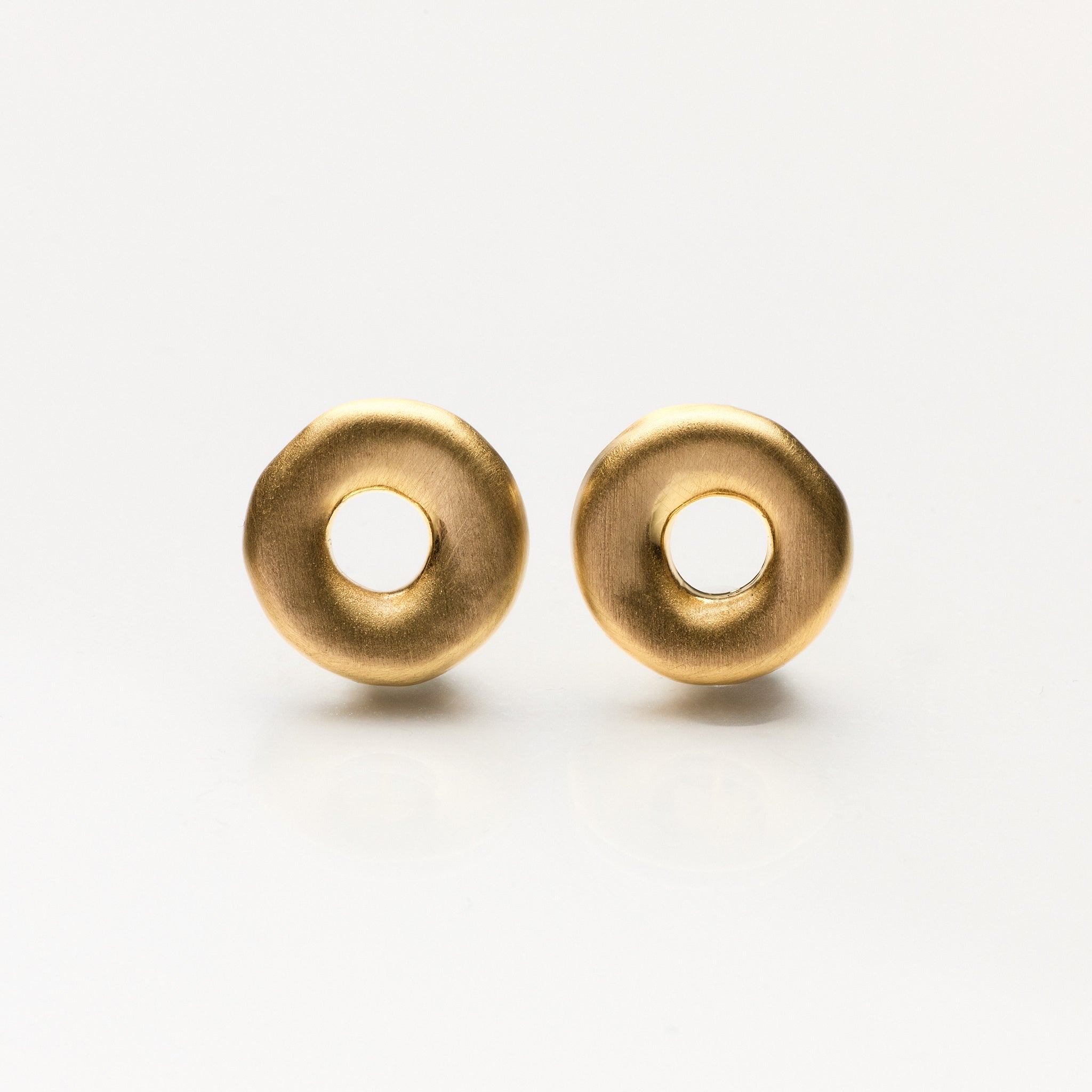 Lara & Ela | Love Makes The World Go Round Gold Earrings - Lara & Ela