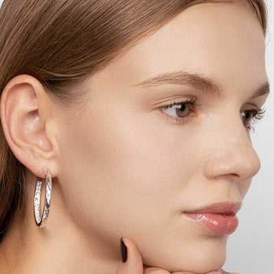 Lara & Ela | Meet The In-Laws S | Earrings