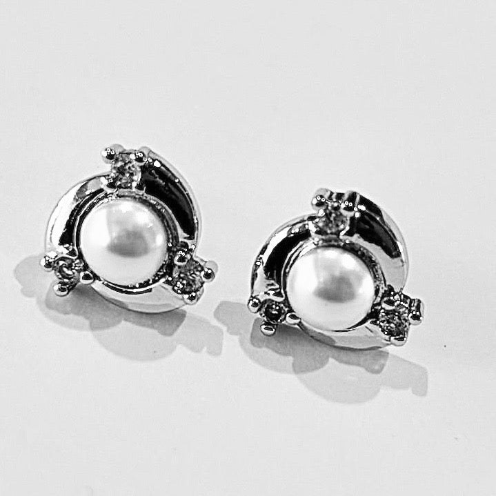 Lara & Ela | Meghan Earrings - Lara & Ela