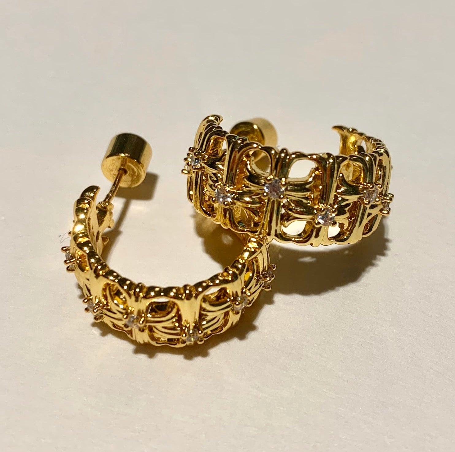 Lara & Ela | OOTD Gold Earrings - Lara & Ela