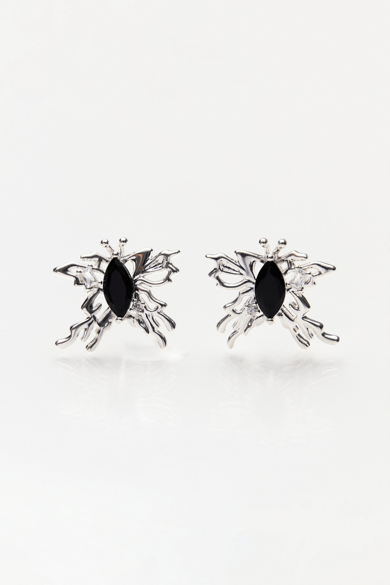 Lara & Ela | Papillon Earrings - Lara & Ela