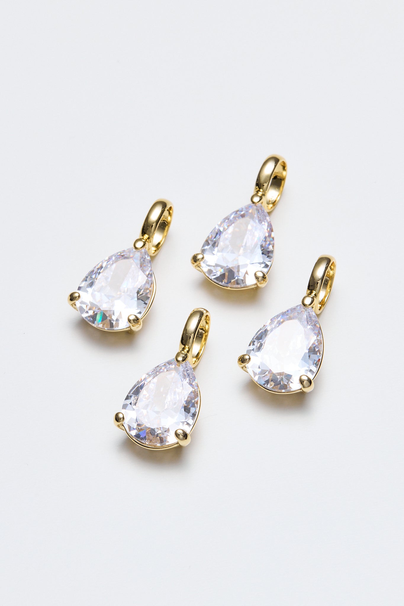 Lara & Ela | Pear Pendant - Lara & Ela