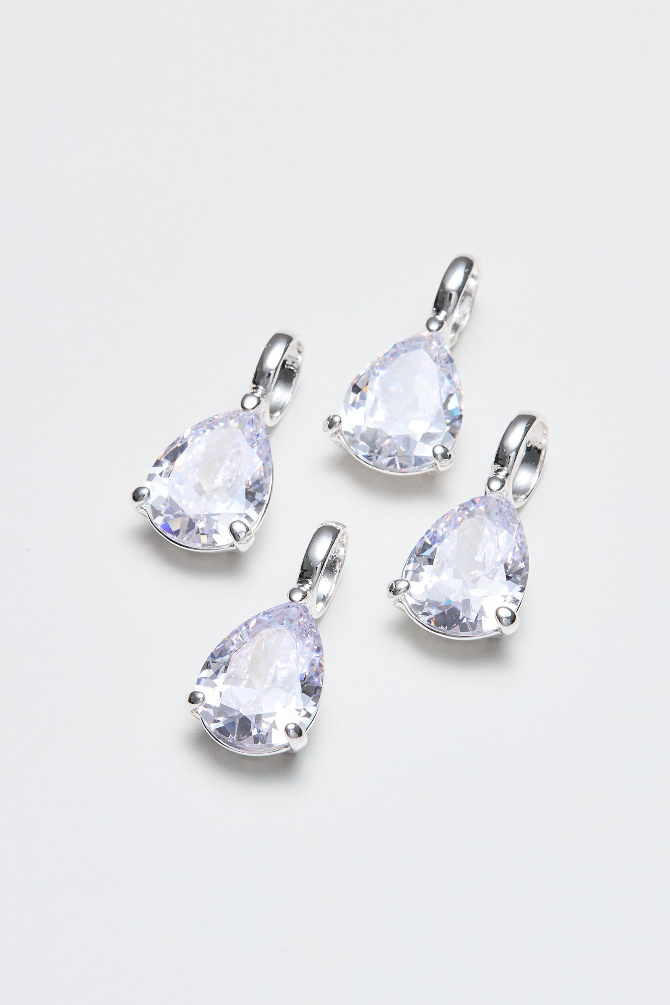 Lara & Ela | Pear Pendant - Lara & Ela