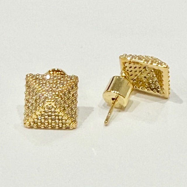Lara & Ela | Pi Gold Earrings - Lara & Ela