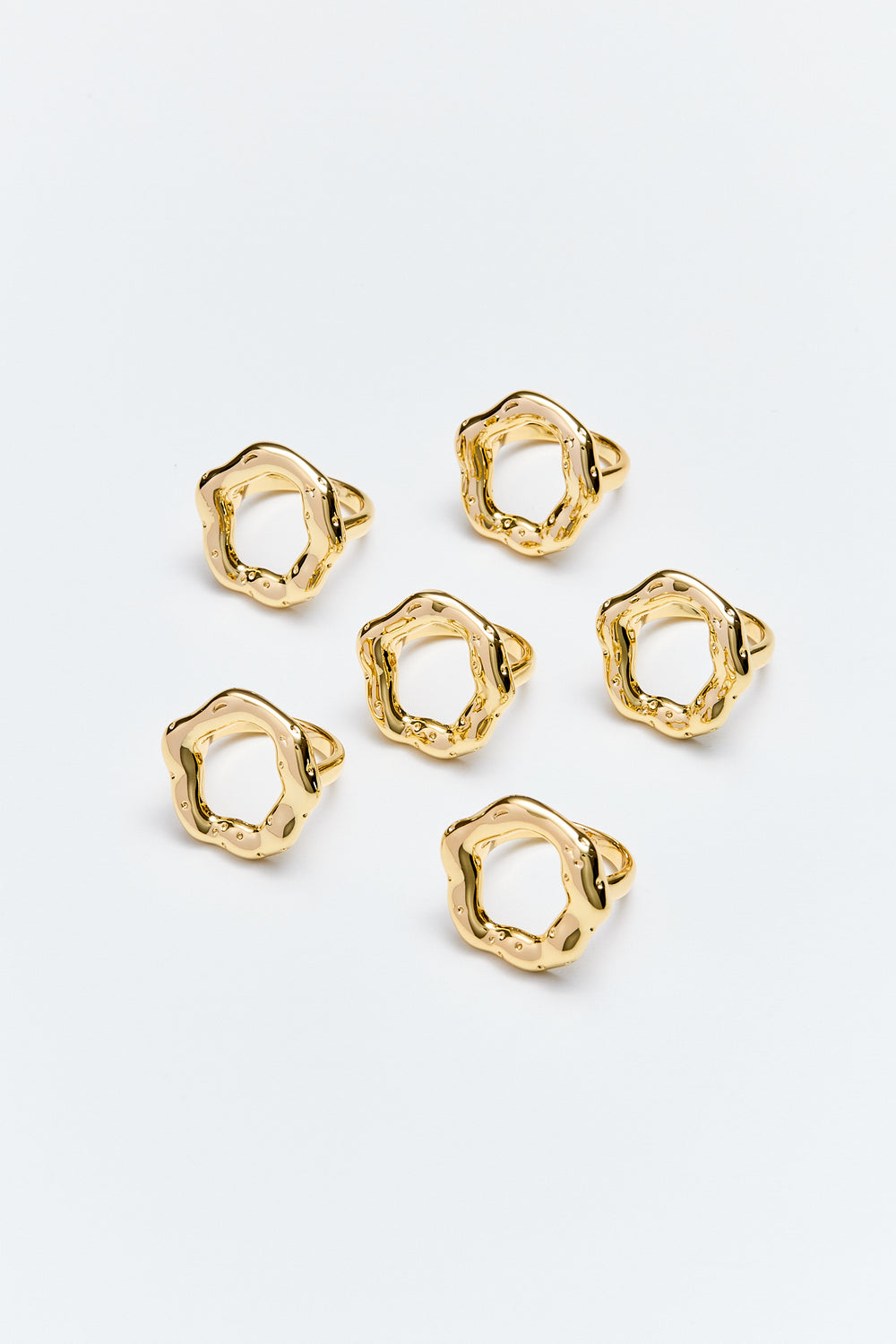 Practical Magic Ring | Lara & Ela