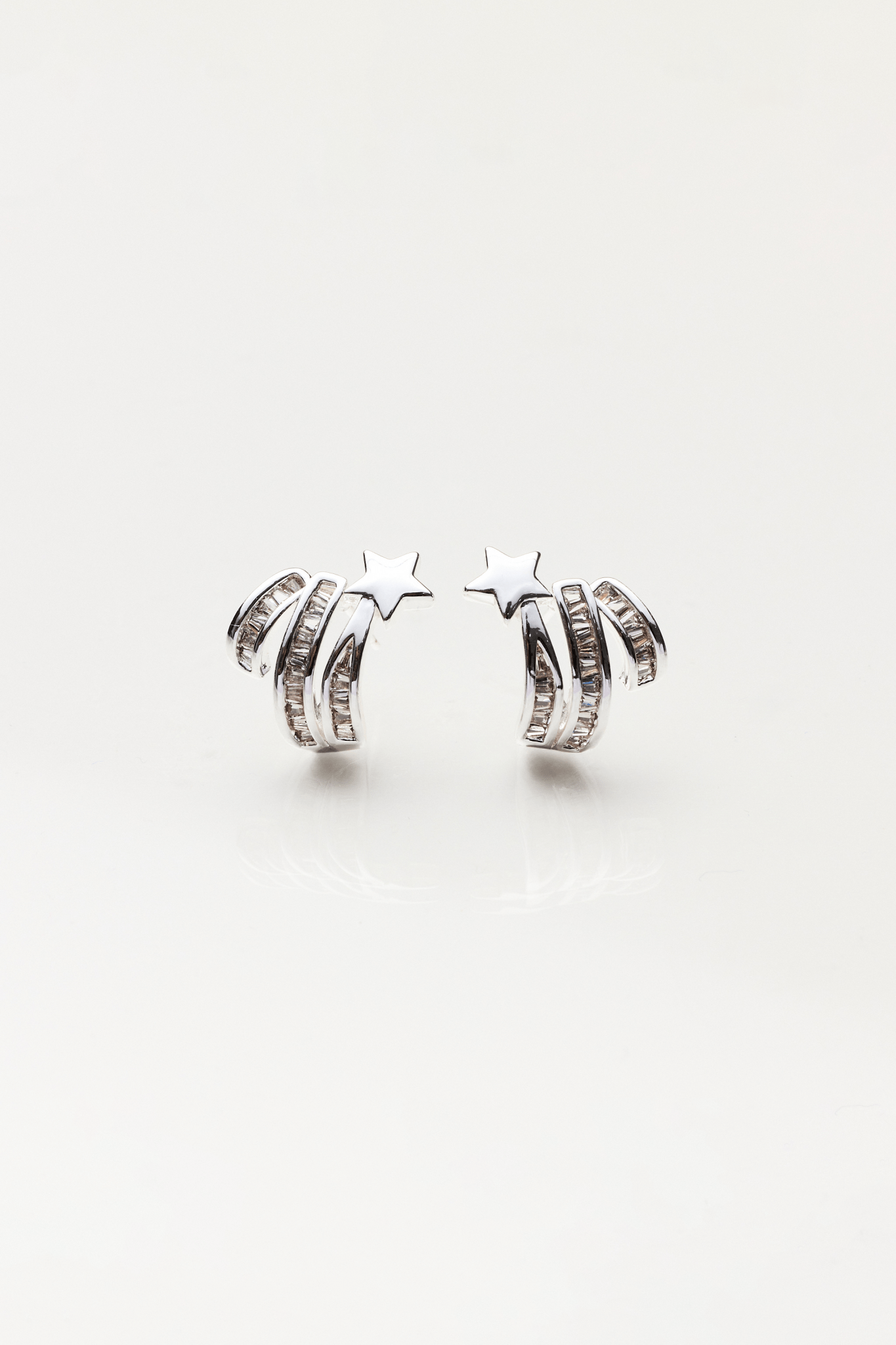 Lara & Ela | Reaching For A Star Earrings - Lara & Ela