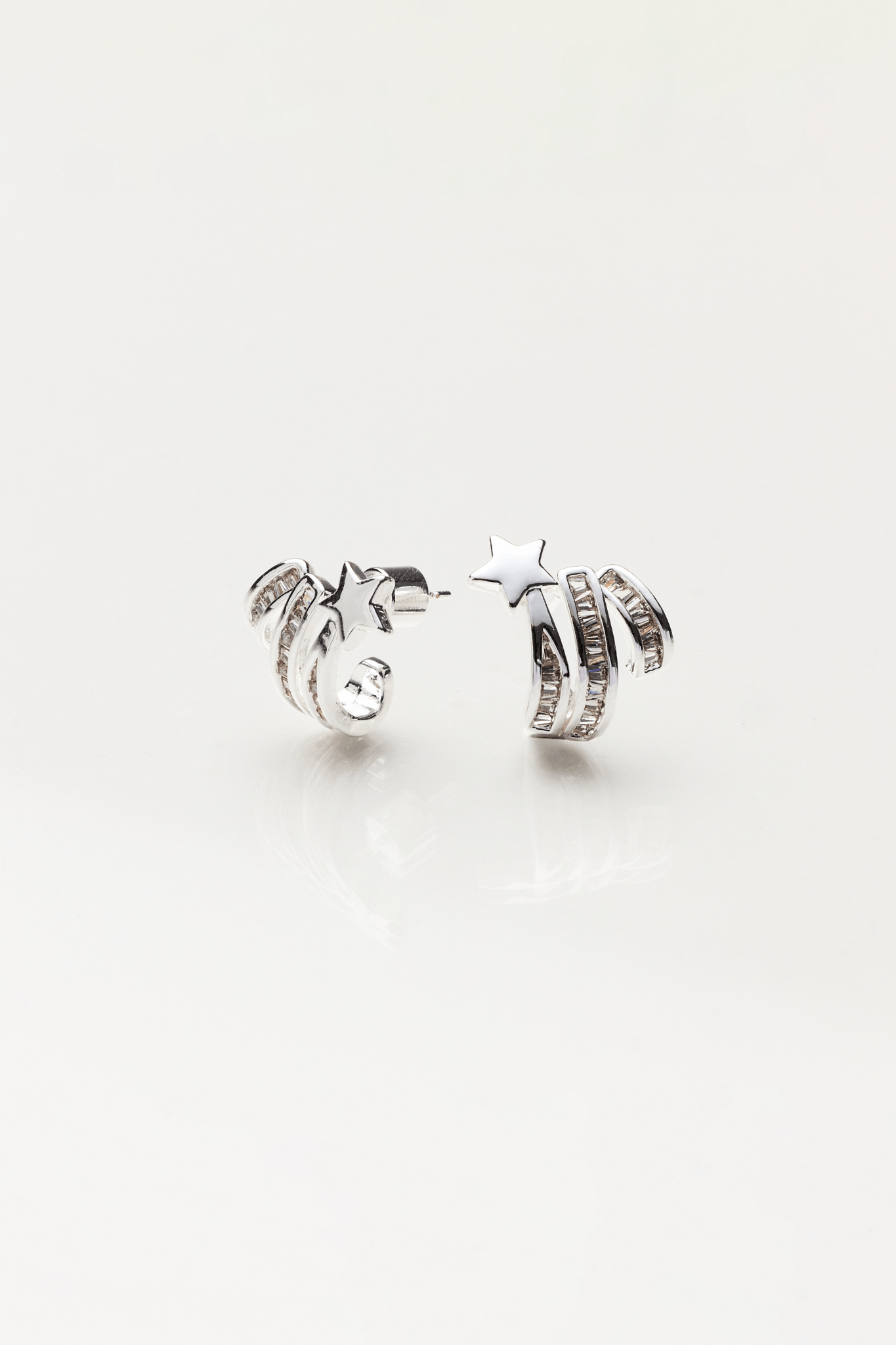 Lara & Ela | Reaching For A Star Earrings - Lara & Ela