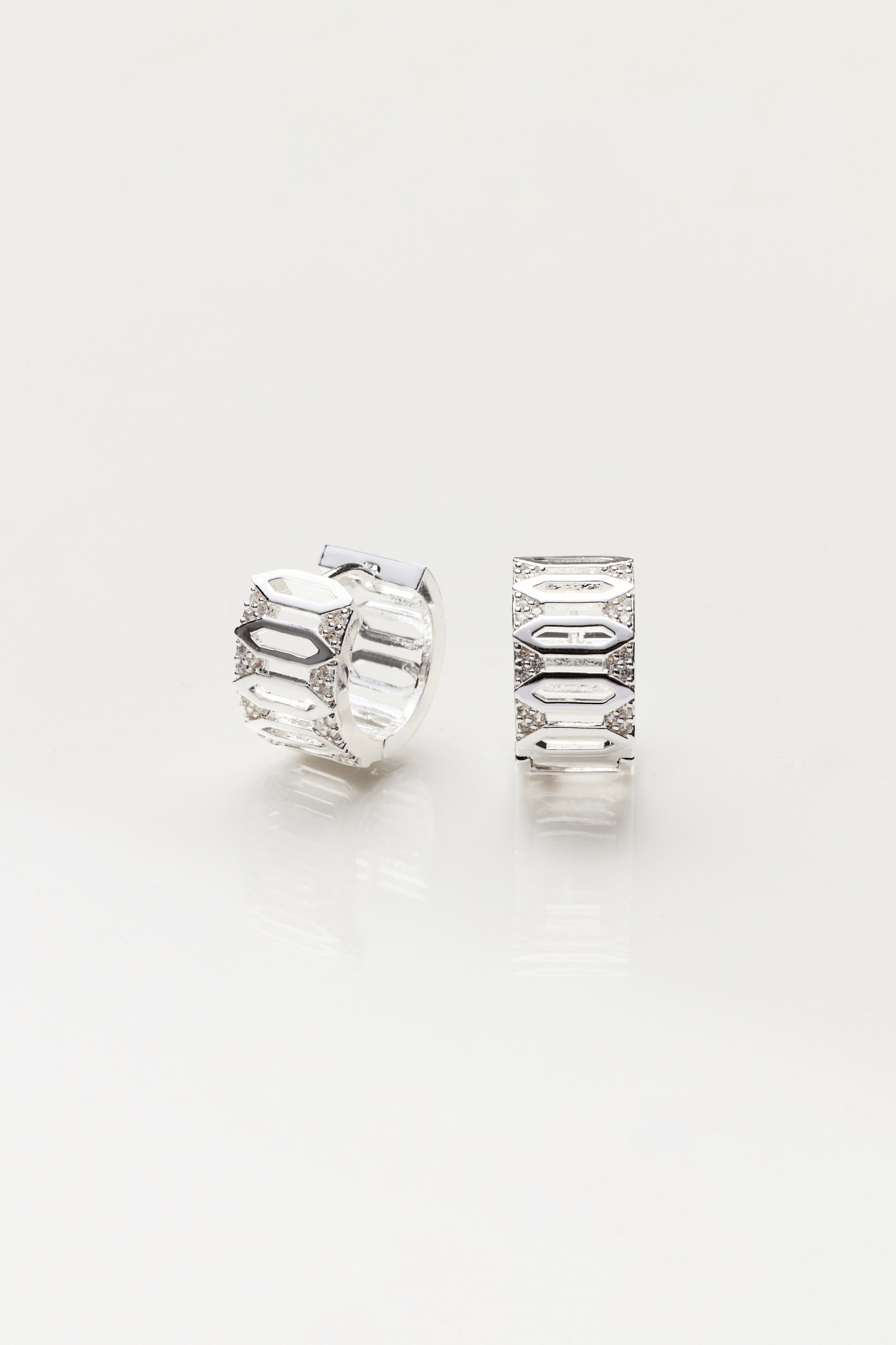 Lara & Ela I Ring Of Fire Earrings - Lara & Ela