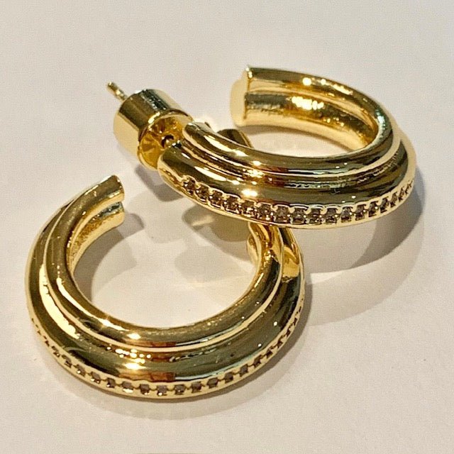 Lara & Ela | SS307 G | Earrings - Lara & Ela