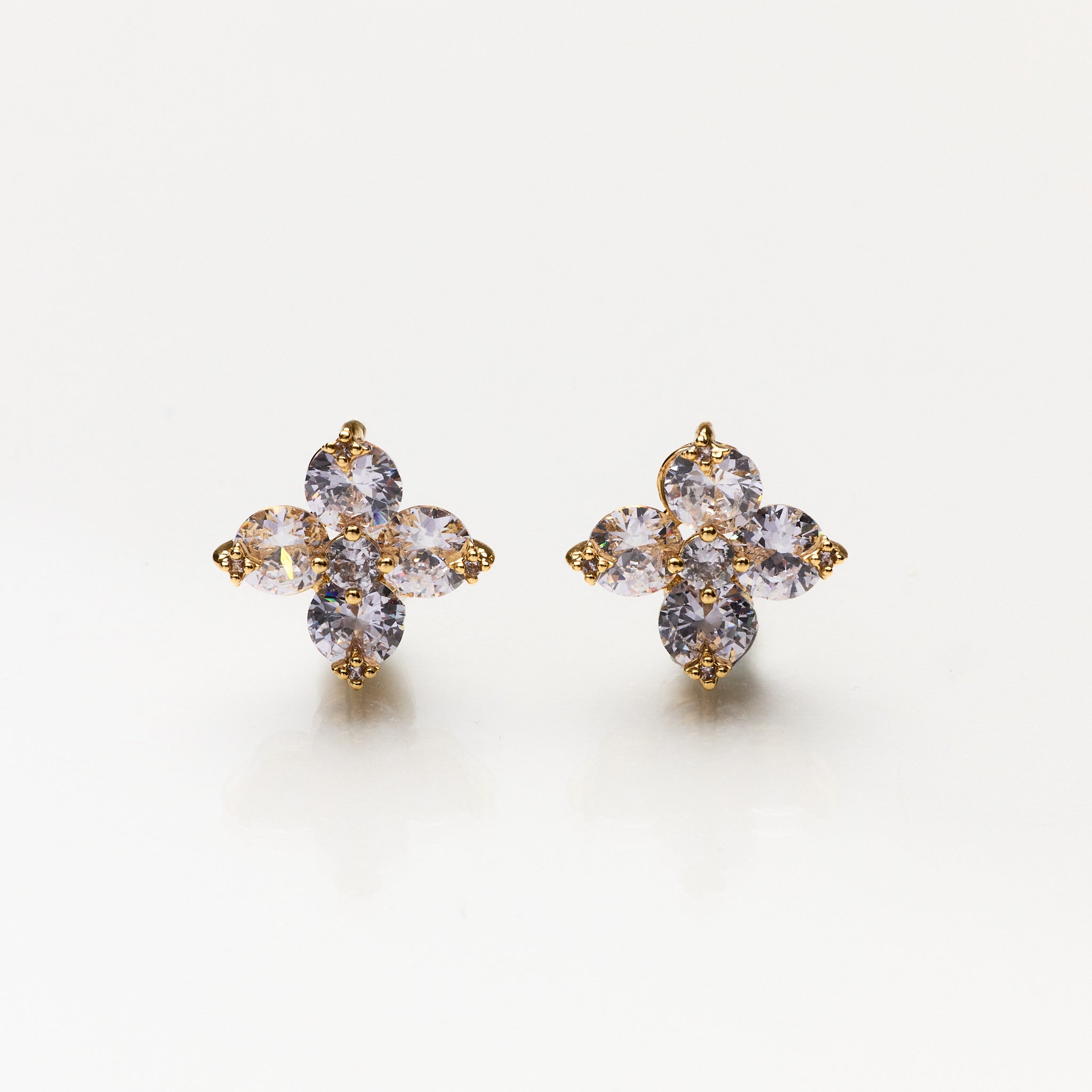 Lara & Ela | Star Light Star Bright Gold Earrings - Lara & Ela