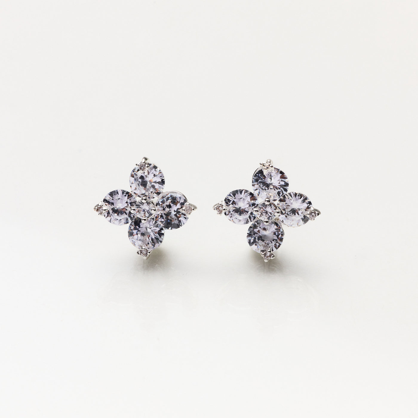 Lara & Ela | Star Light Star Bright Silver Earrings