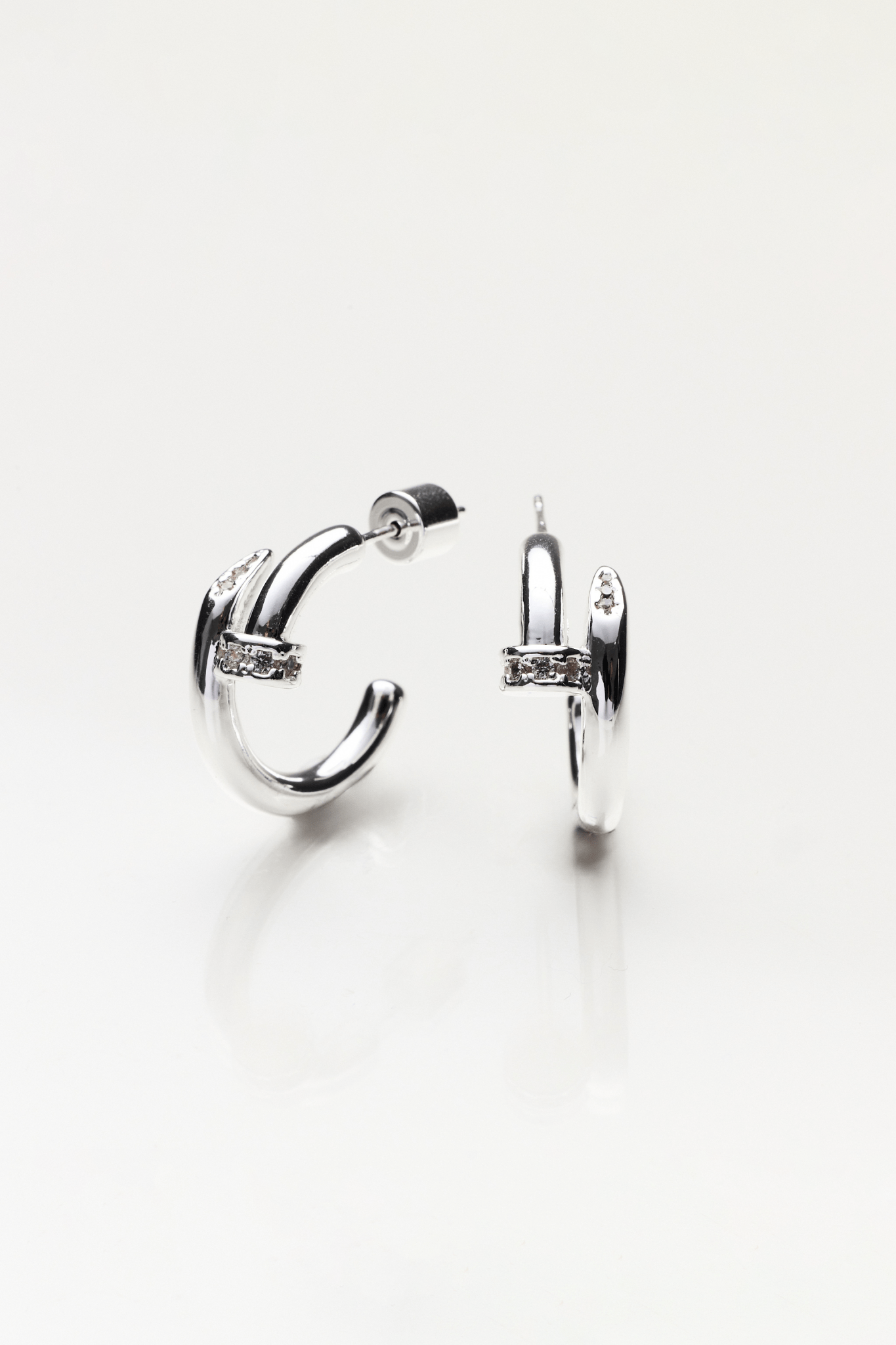 Lara & Ela I Stuck On You Earrings - Lara & Ela