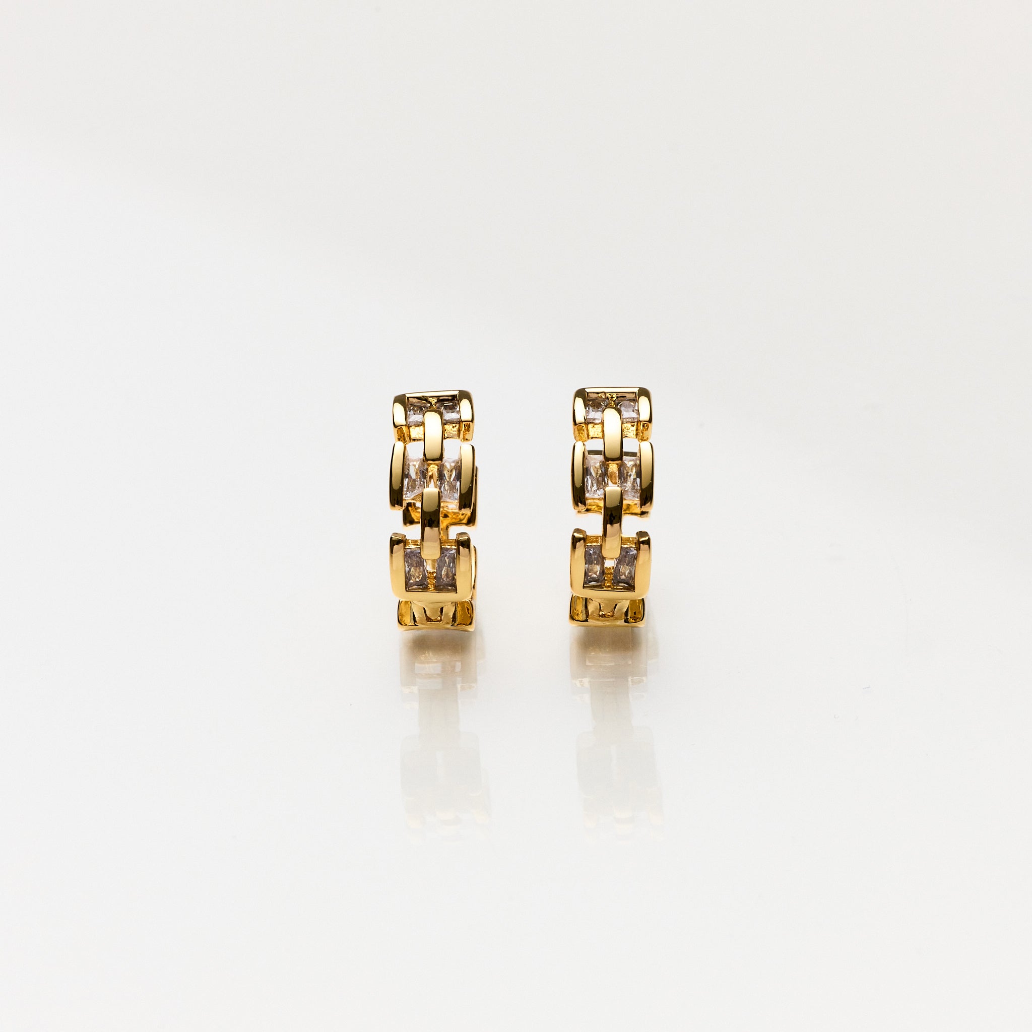 Lara & Ela I Tara Gold Earrings - Lara & Ela