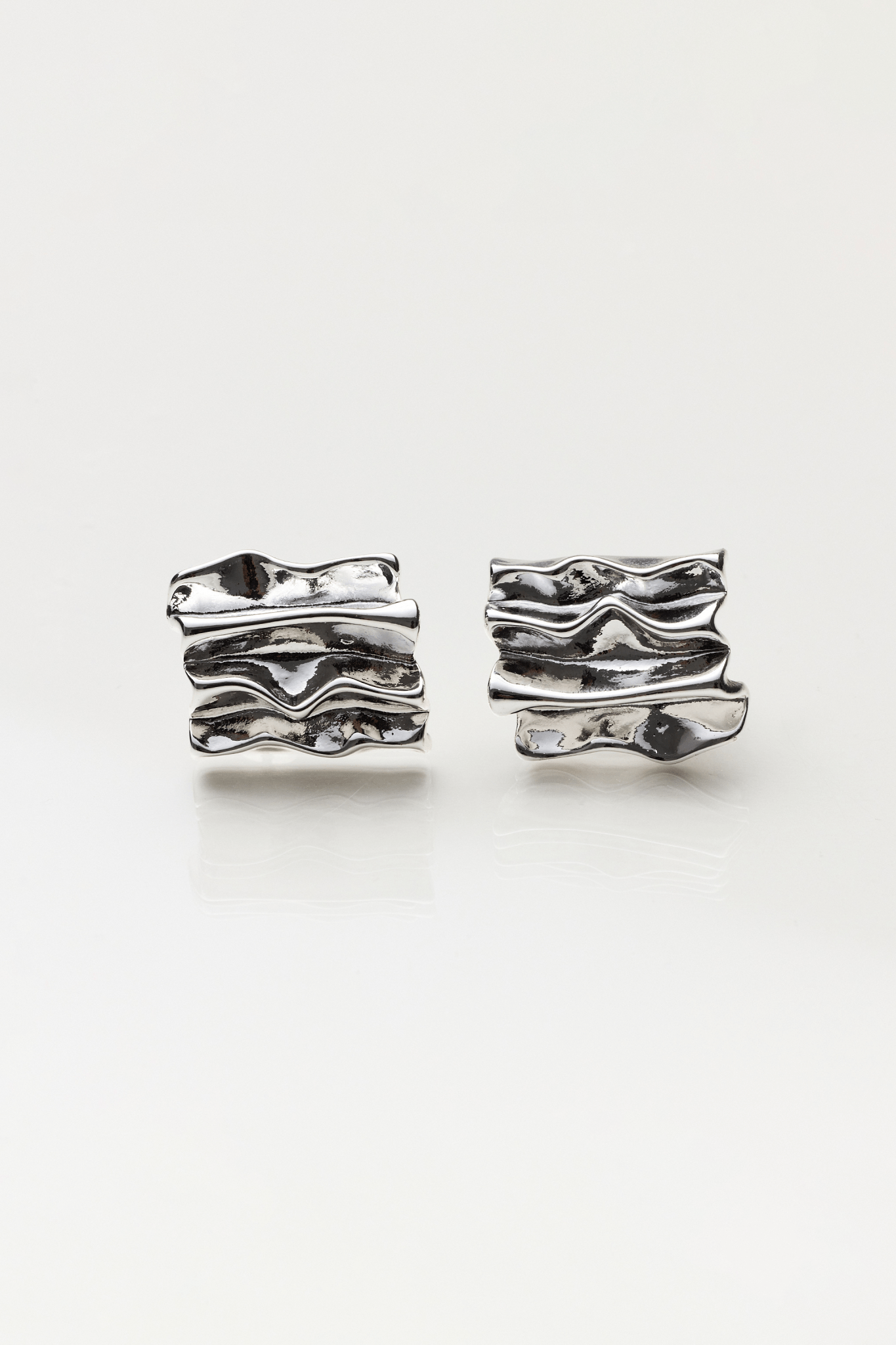 Lara & Ela | The Gilded Fold Earrings - Lara & Ela
