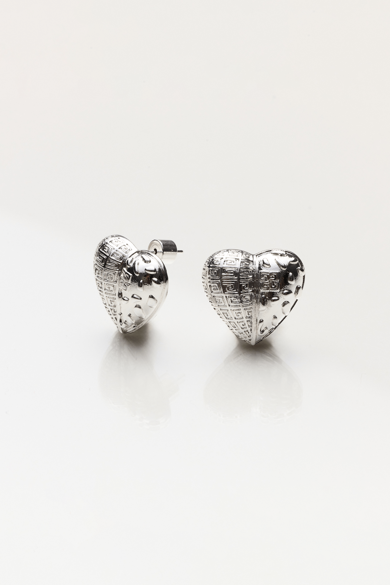 Lara & Ela | The Princess Bride Earrings - Lara & Ela