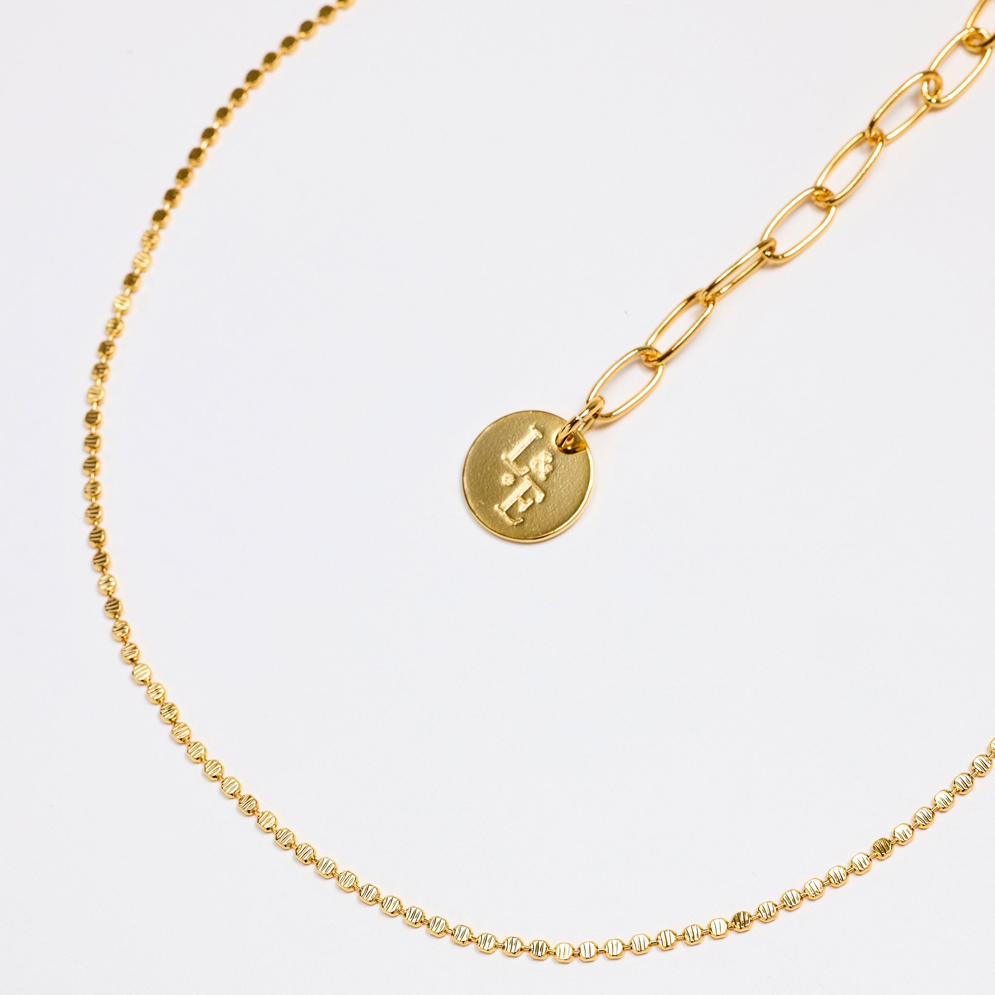 Lara & Ela | Uptown Girl Gold Necklace - Lara & Ela