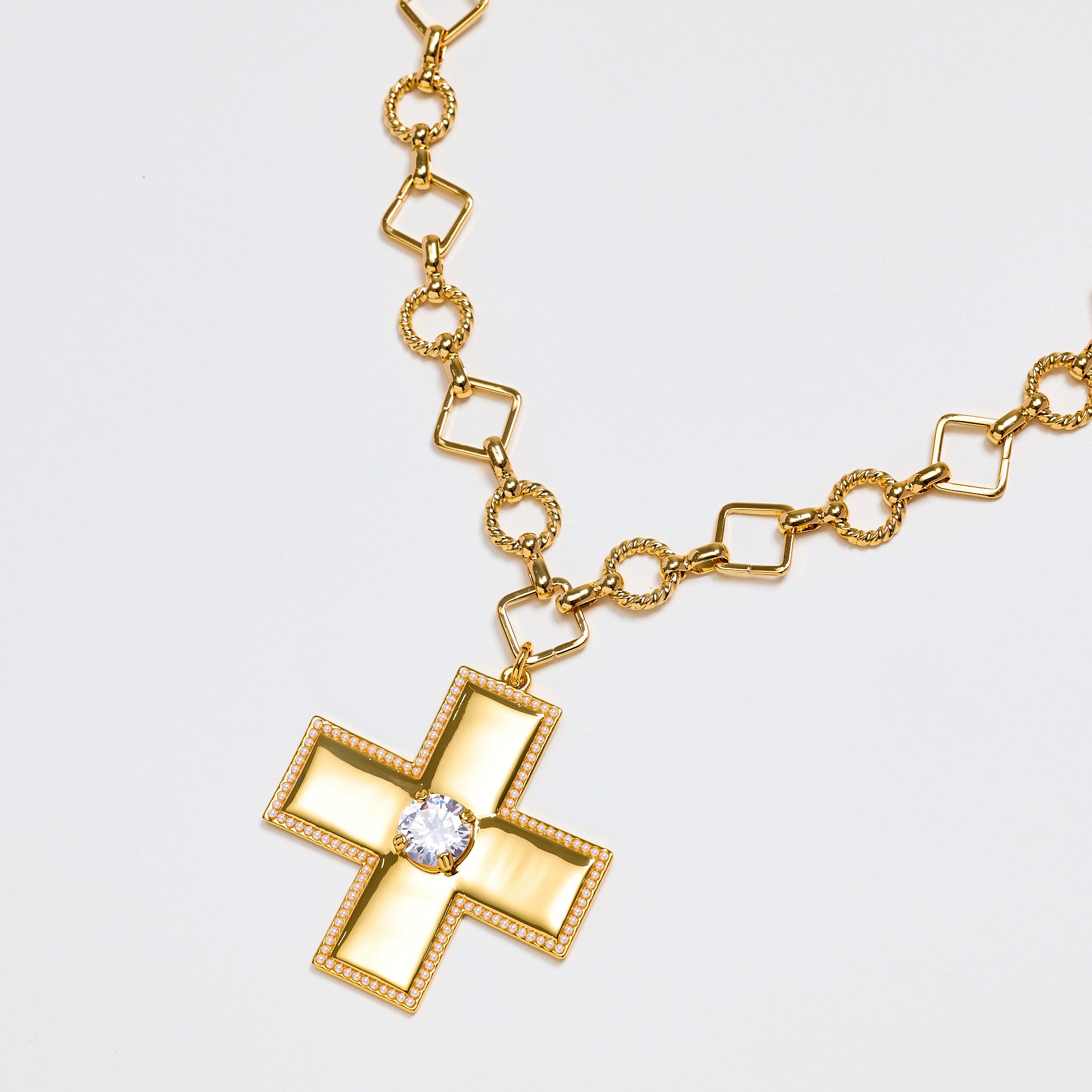Lara & Ela | Victoria Crystal Clear Gold Necklace - Lara & Ela