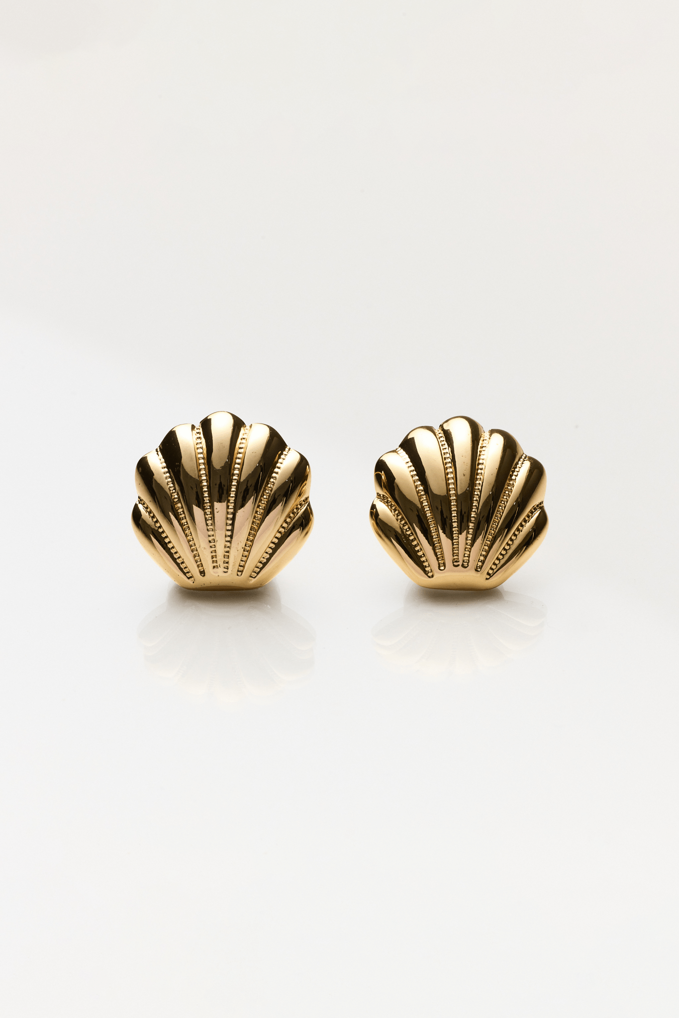Lara & Ela | Wave Whisperer Earrings - Lara & Ela
